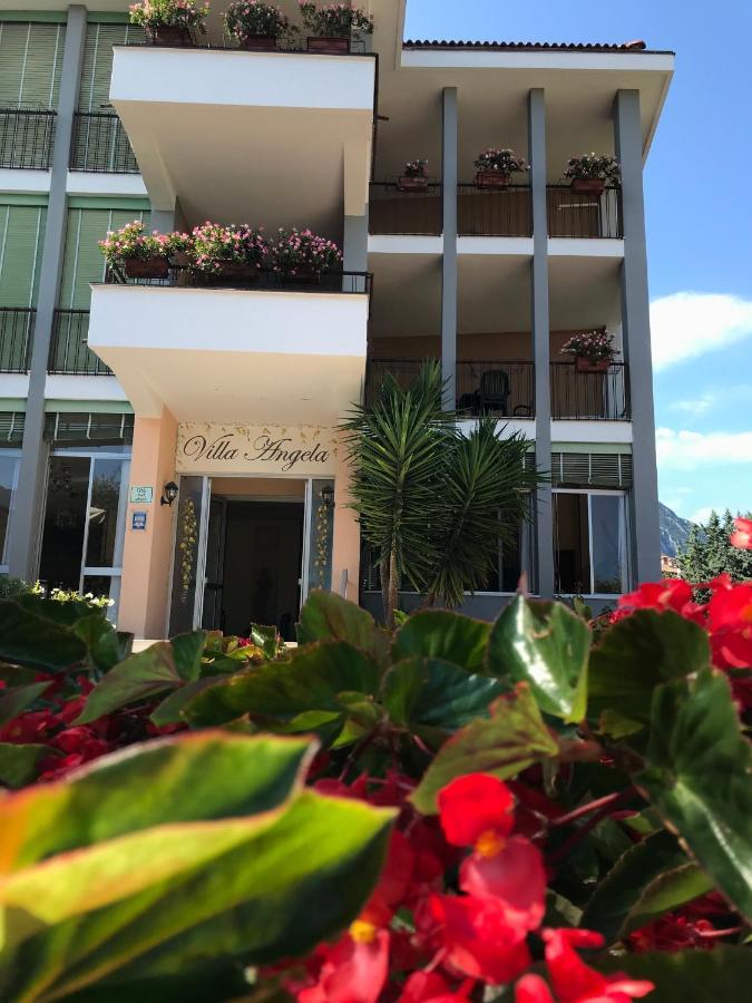 Albergo Villa Angela Toscolano-Maderno Exterior foto