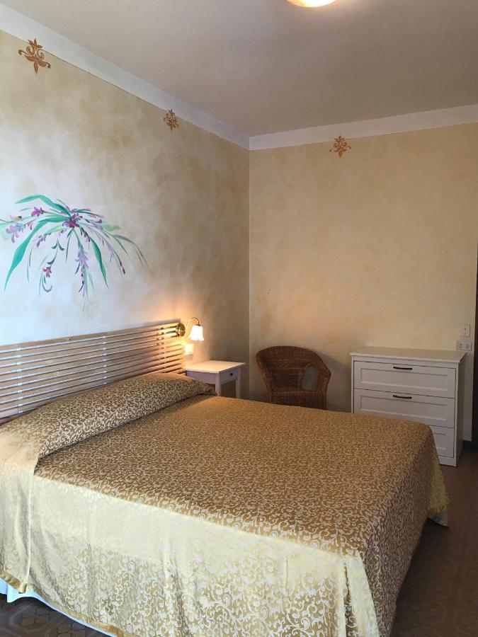 Albergo Villa Angela Toscolano-Maderno Exterior foto